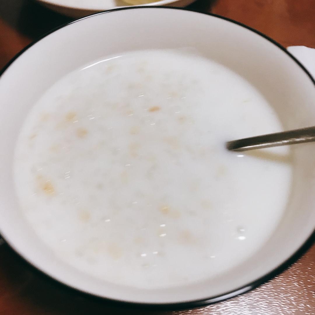 牛奶燕麦粥（浓稠）