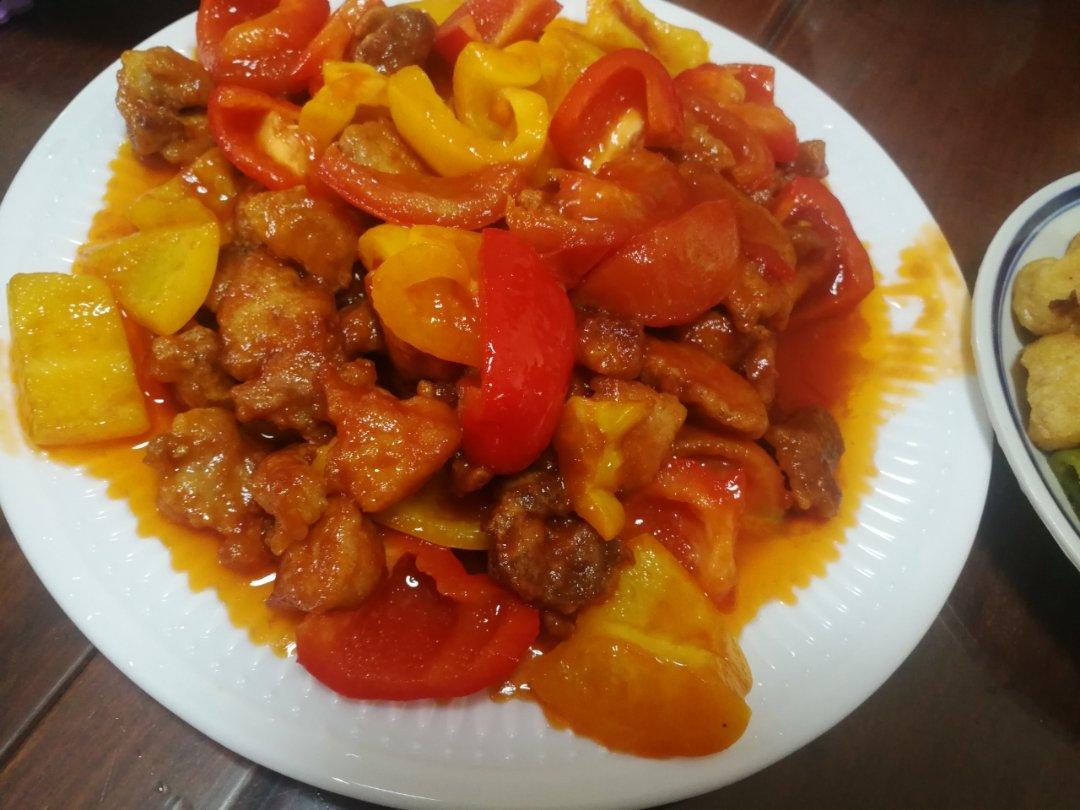 菠萝咕噜肉