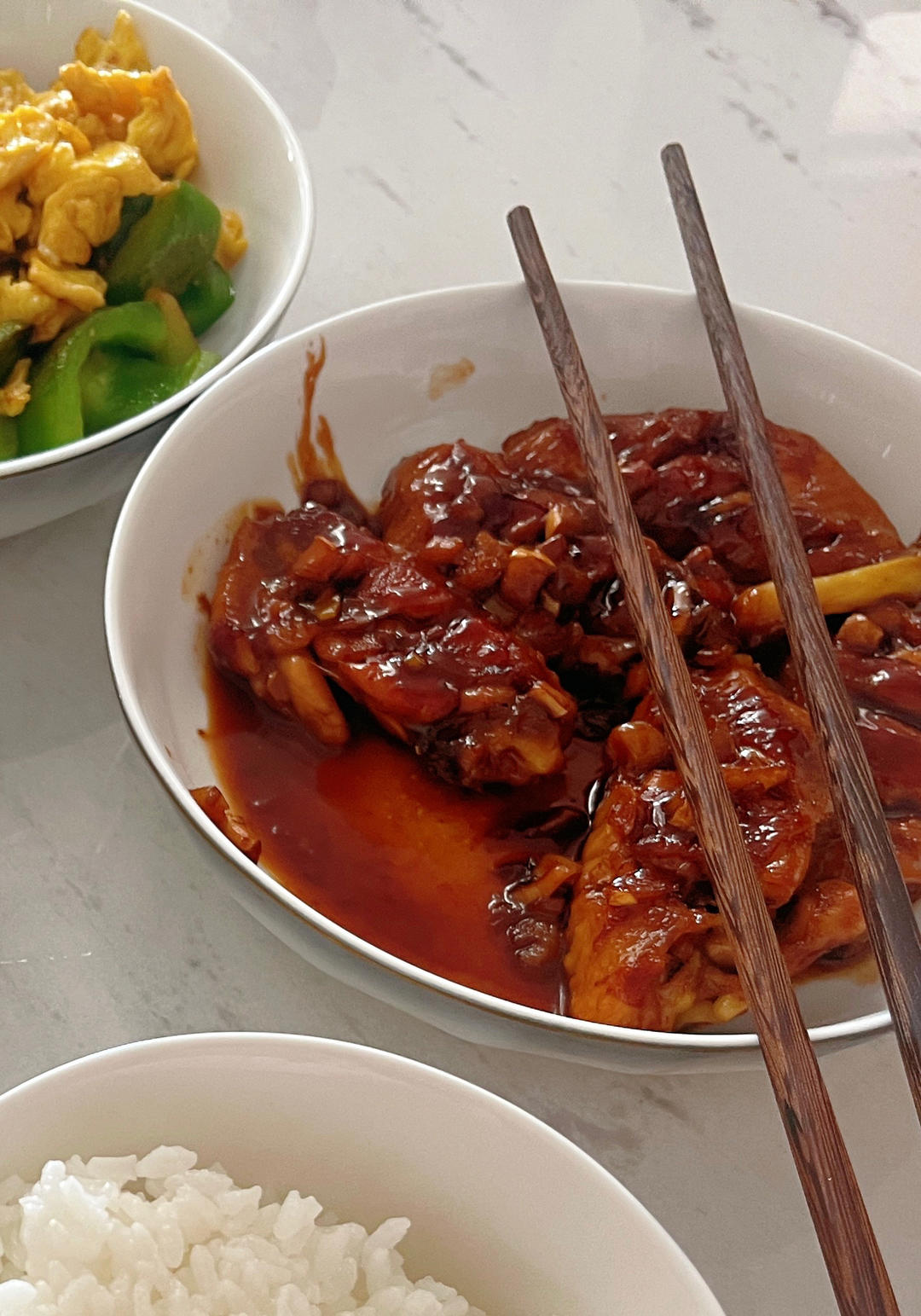 妈妈家的味道，吃了停不下来的红烧鸡翅