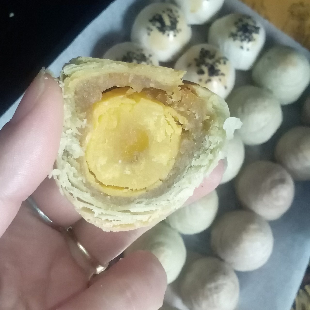 超越香港大班紫薯冰皮月饼