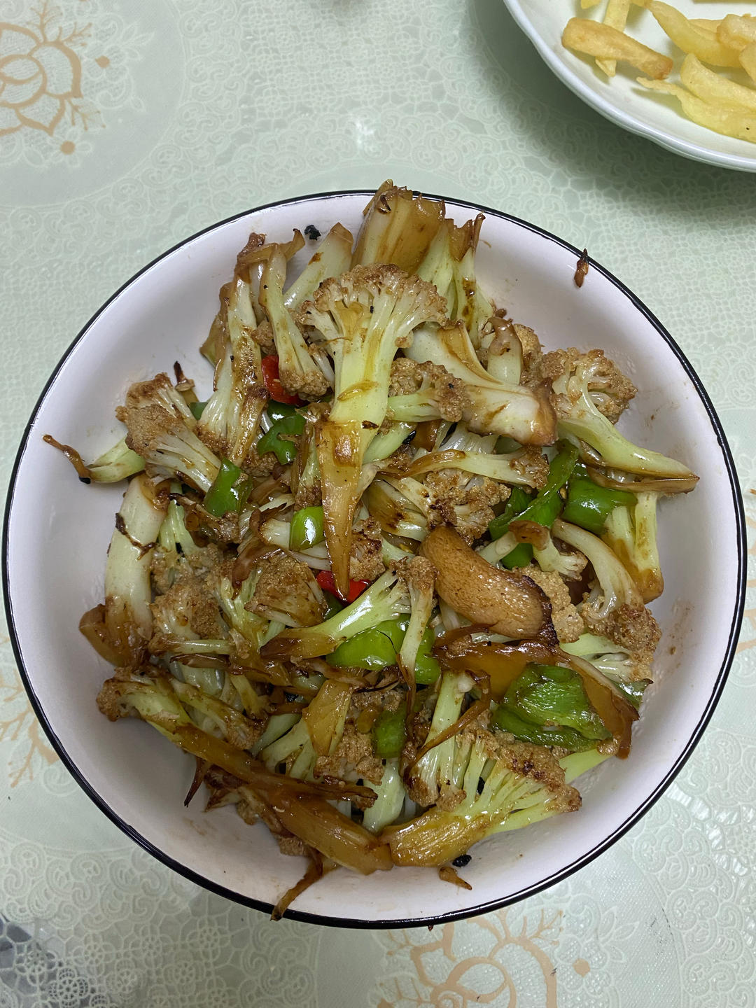 每次下馆子必点的脆脆的干锅花菜🙋