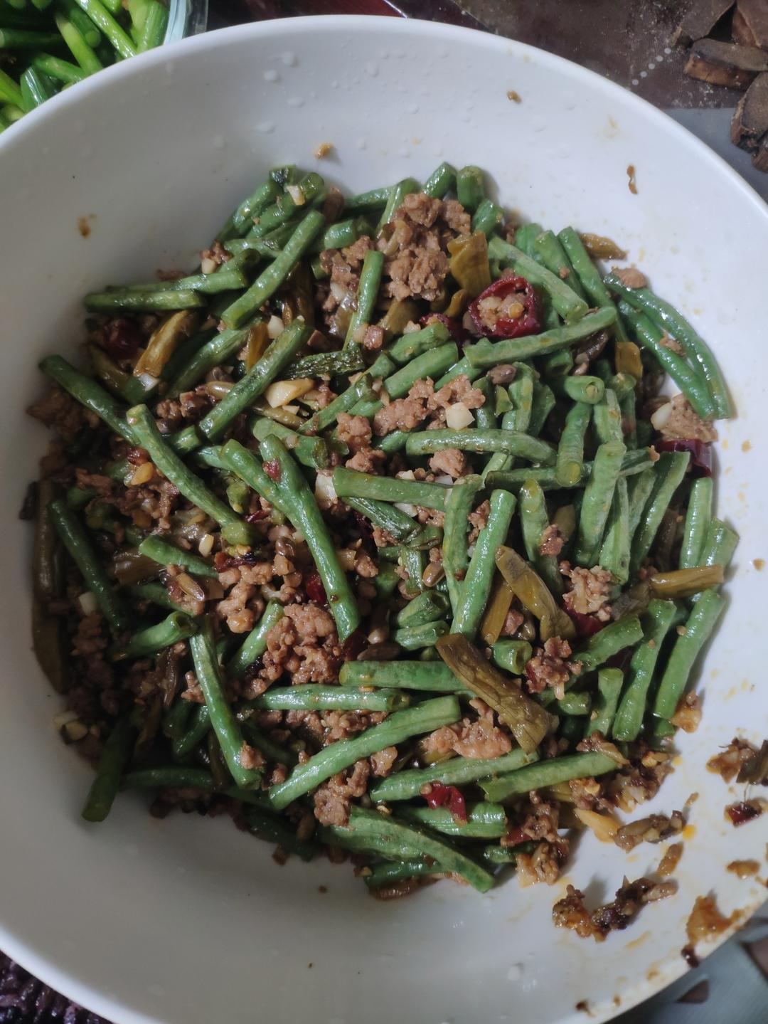 酸豆角炒肉末