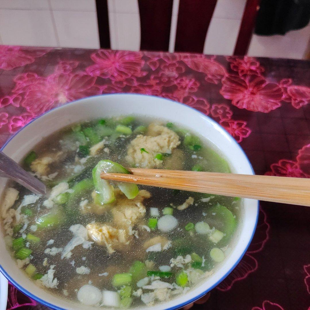 丝瓜蛋汤