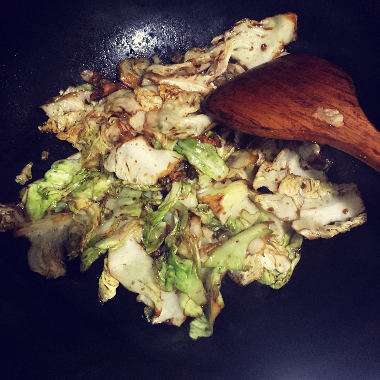 干锅手撕包菜