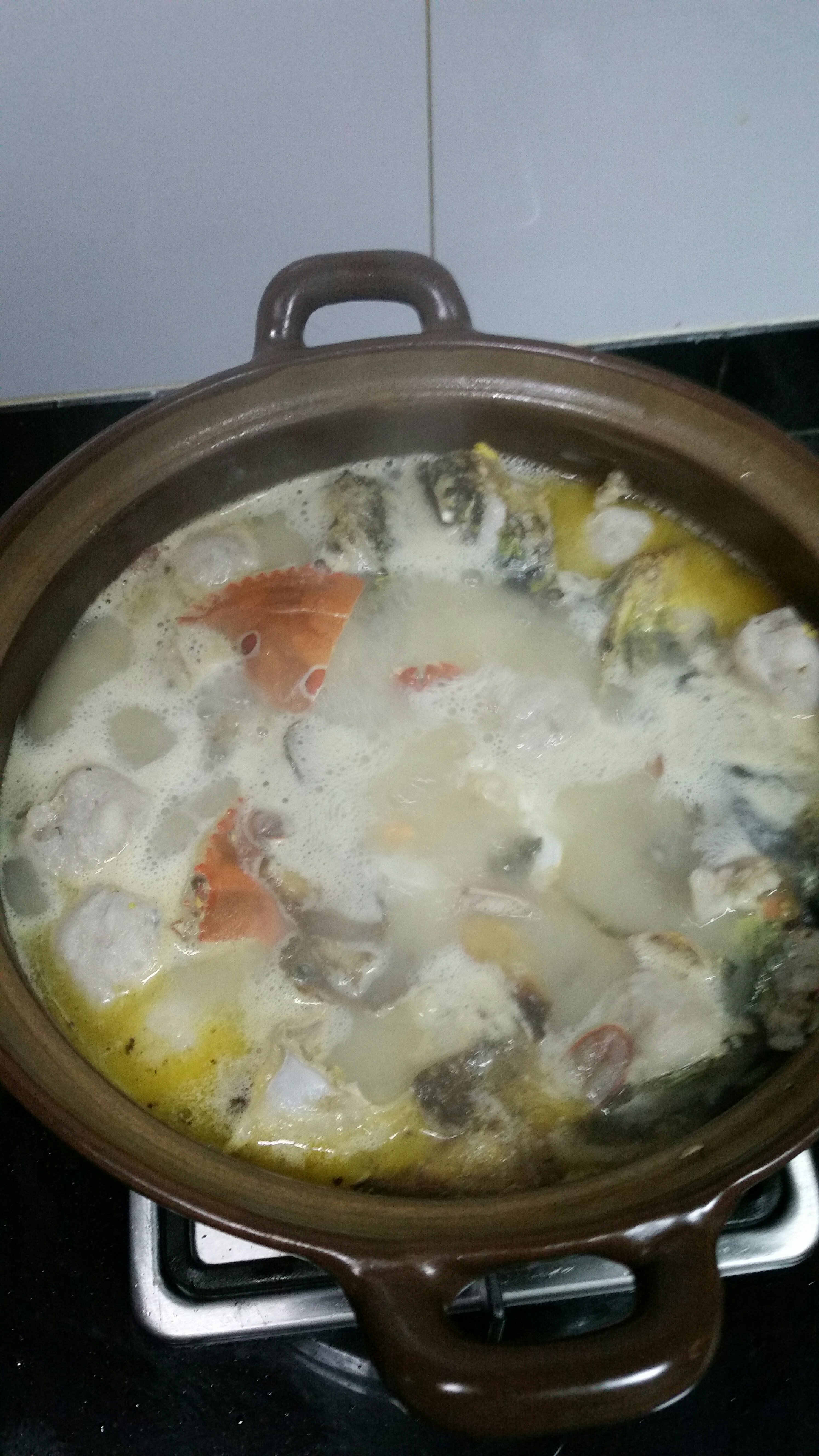 黄骨鱼海蟹汤的做法