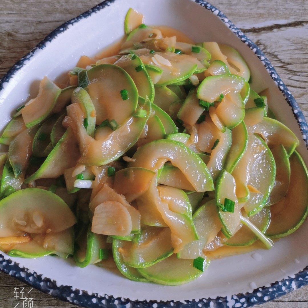 清炒西葫芦，五分钟快手菜