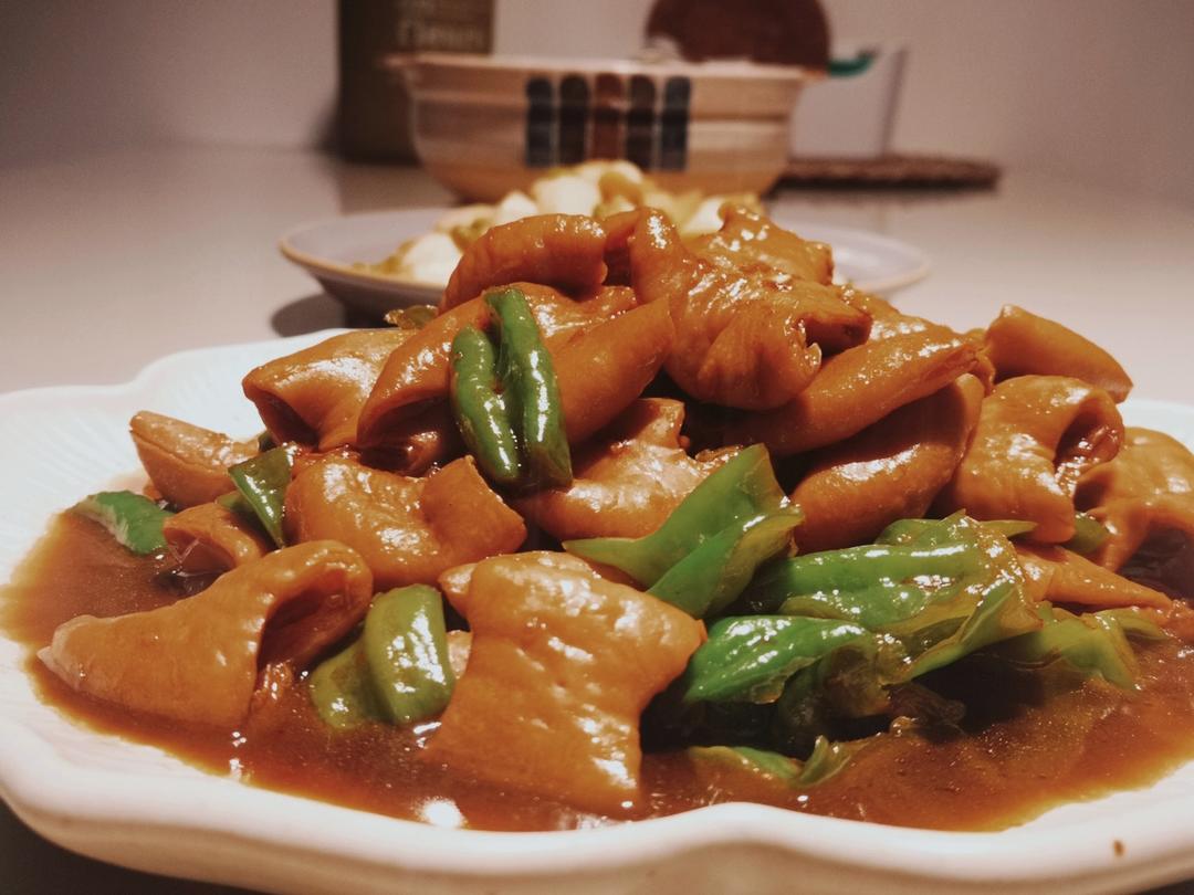 停不下筷子的红烧肥肠