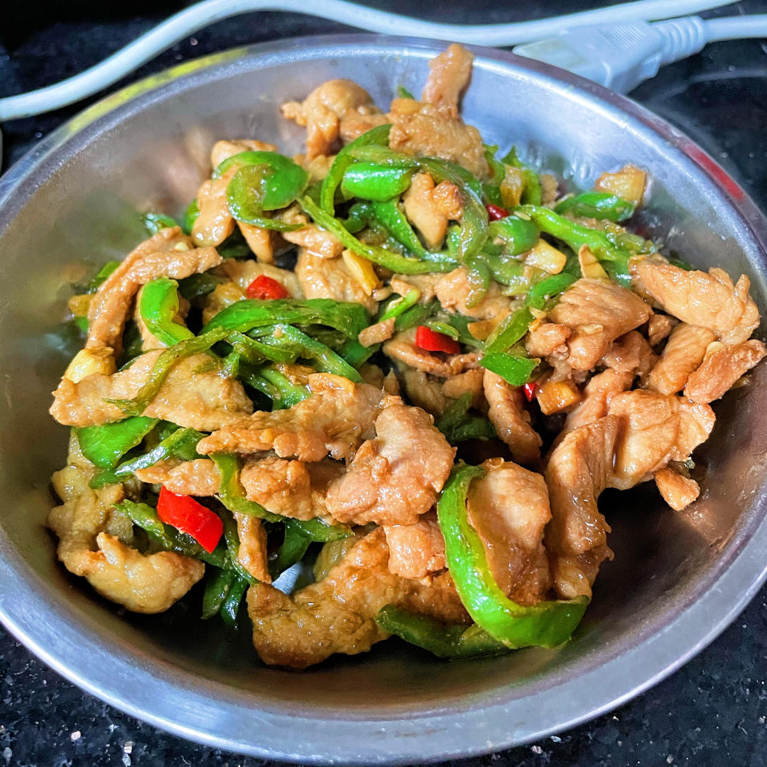 家常尖椒炒肉