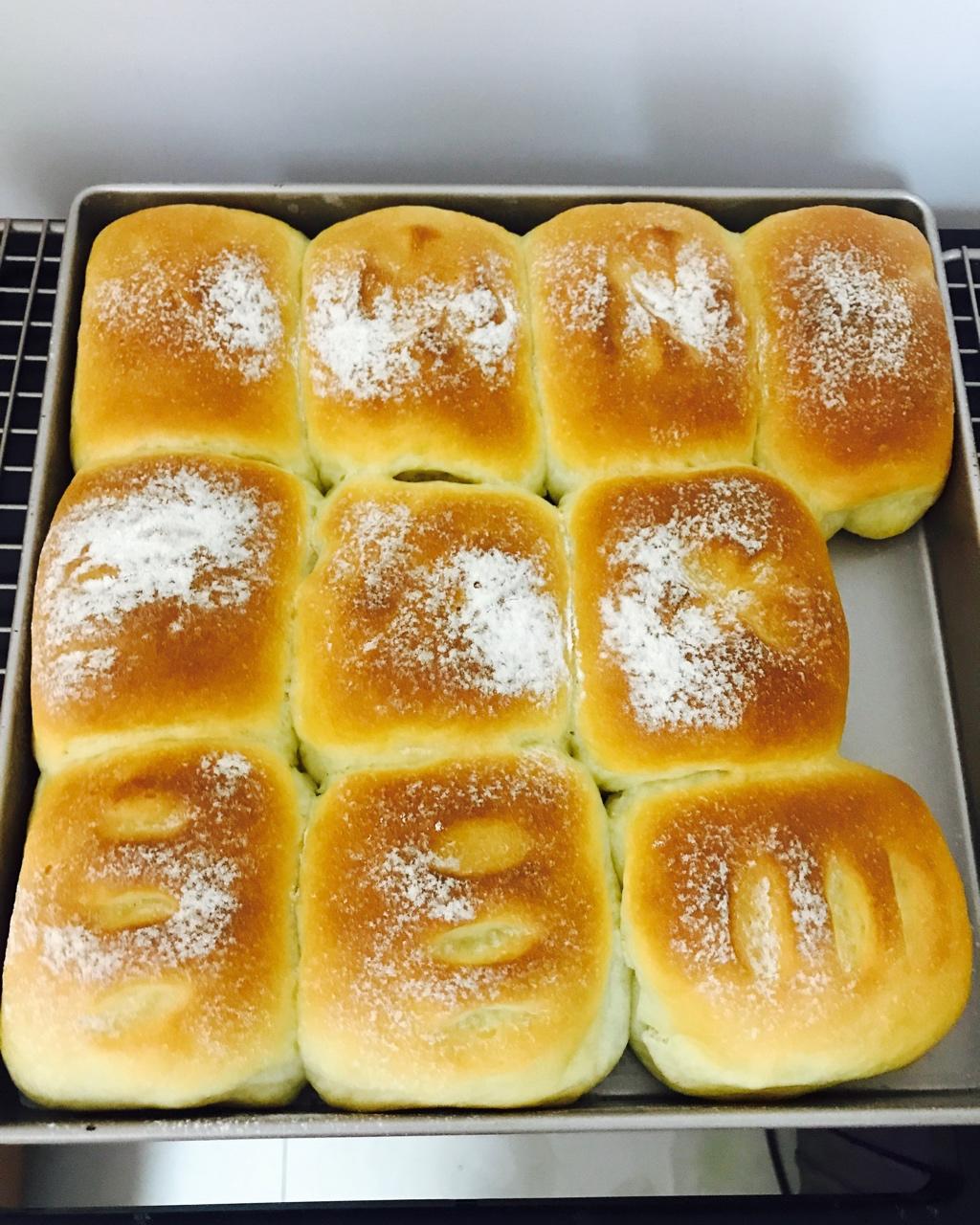 软到不知所措的牛奶卷