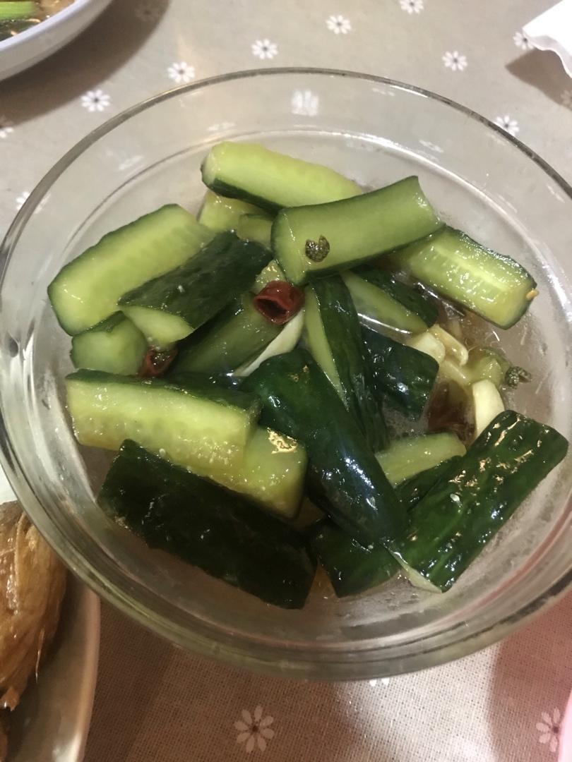 超好吃，超简单，超下饭❗酸辣开胃的腌黄瓜。