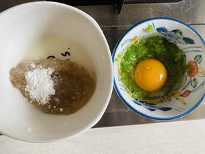 宝宝辅食🦐番茄浓汤虾滑➕包菜鸡蛋卷的做法 步骤3