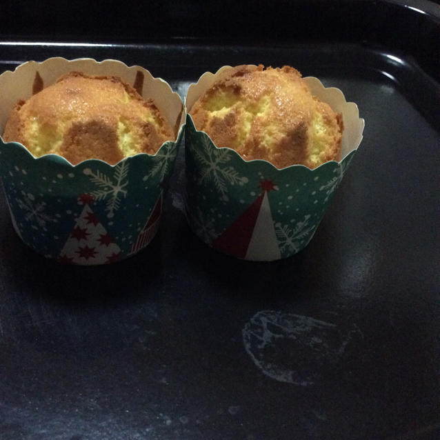 原味戚风纸杯蛋糕（烤箱做纸杯蛋糕）