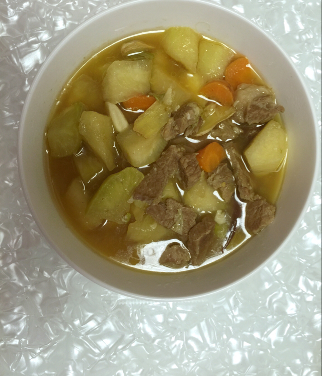 牛肉炖萝卜