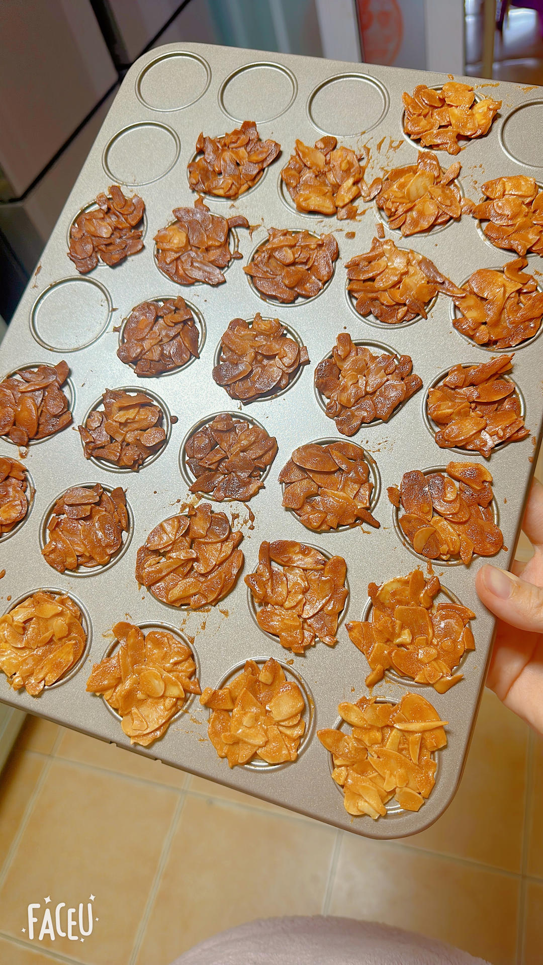 焦糖脆脆杏仁瓦片