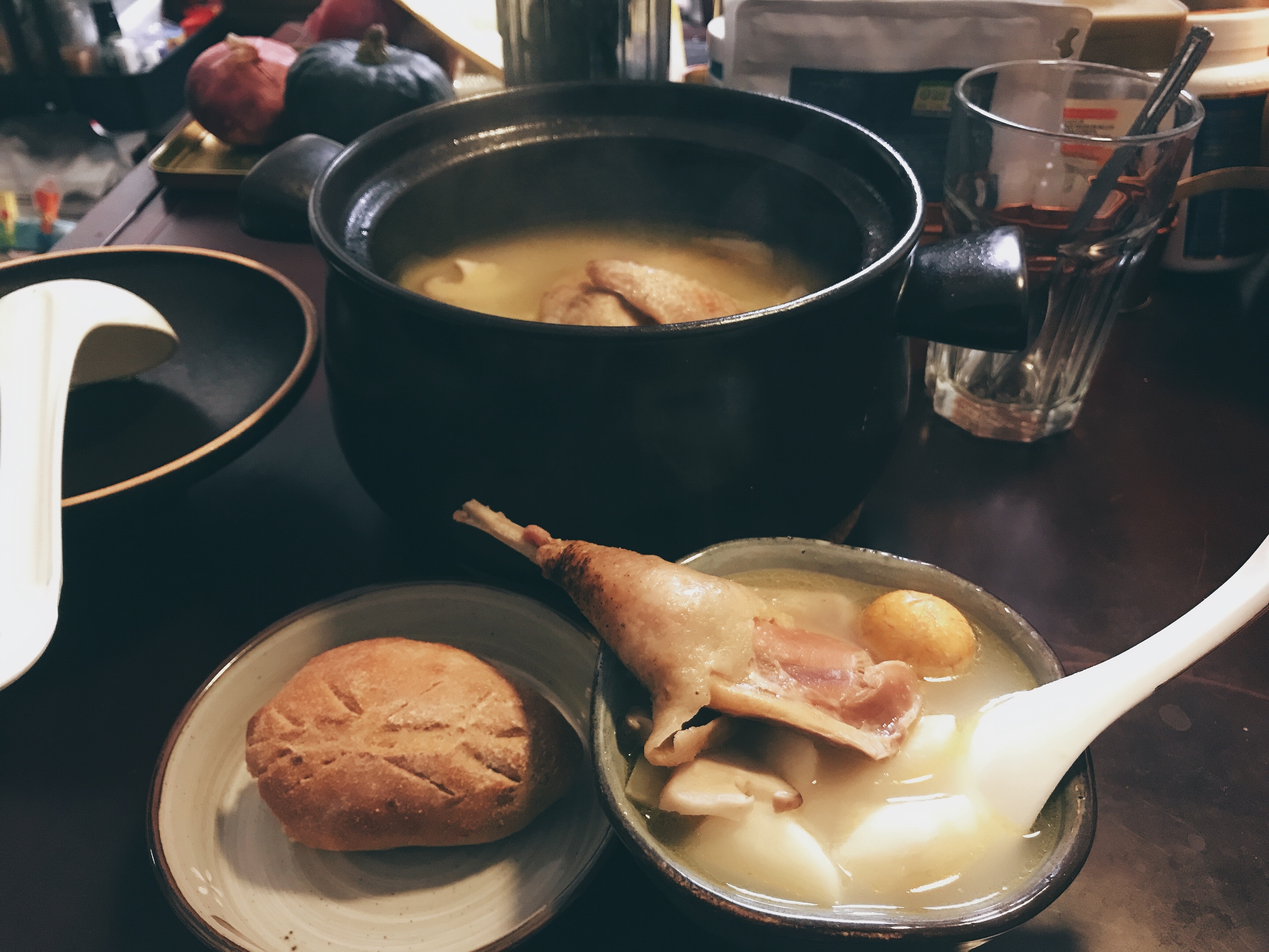 山药炖老母鸡晚餐的做法 步骤4
