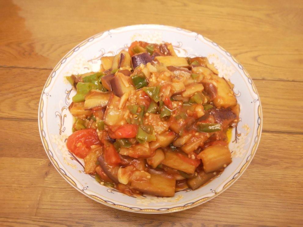 〈烧茄子〉，西红柿版。欣小厨 😉