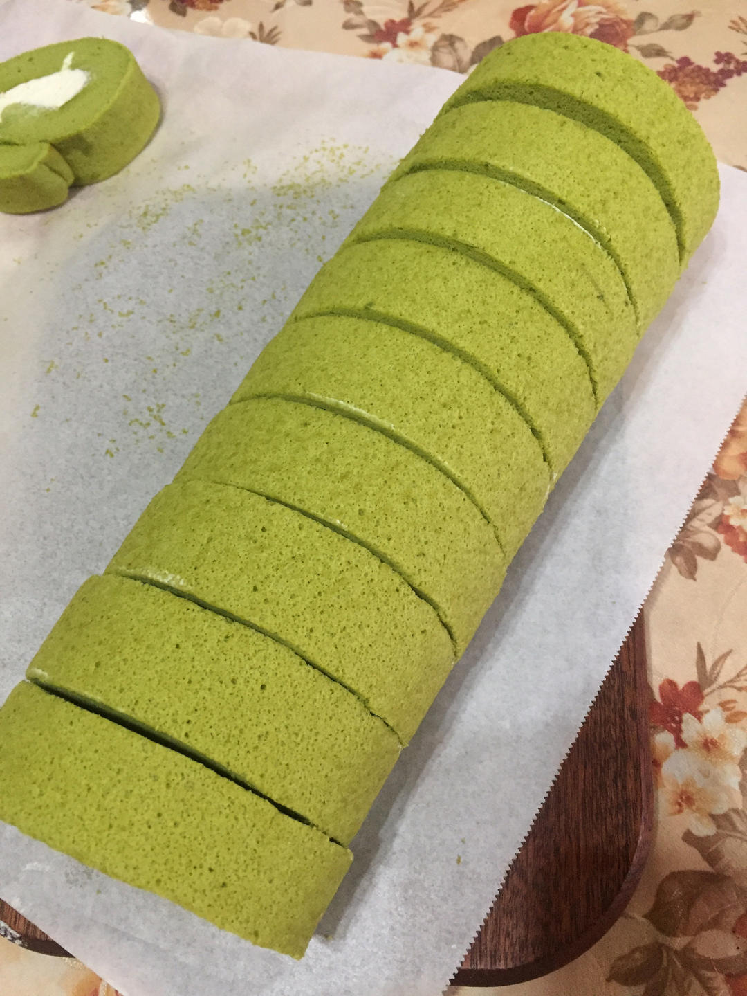 抹茶红豆蛋糕卷