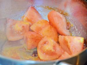 南洋风味豆浆三文鱼鲜汤的做法 步骤9