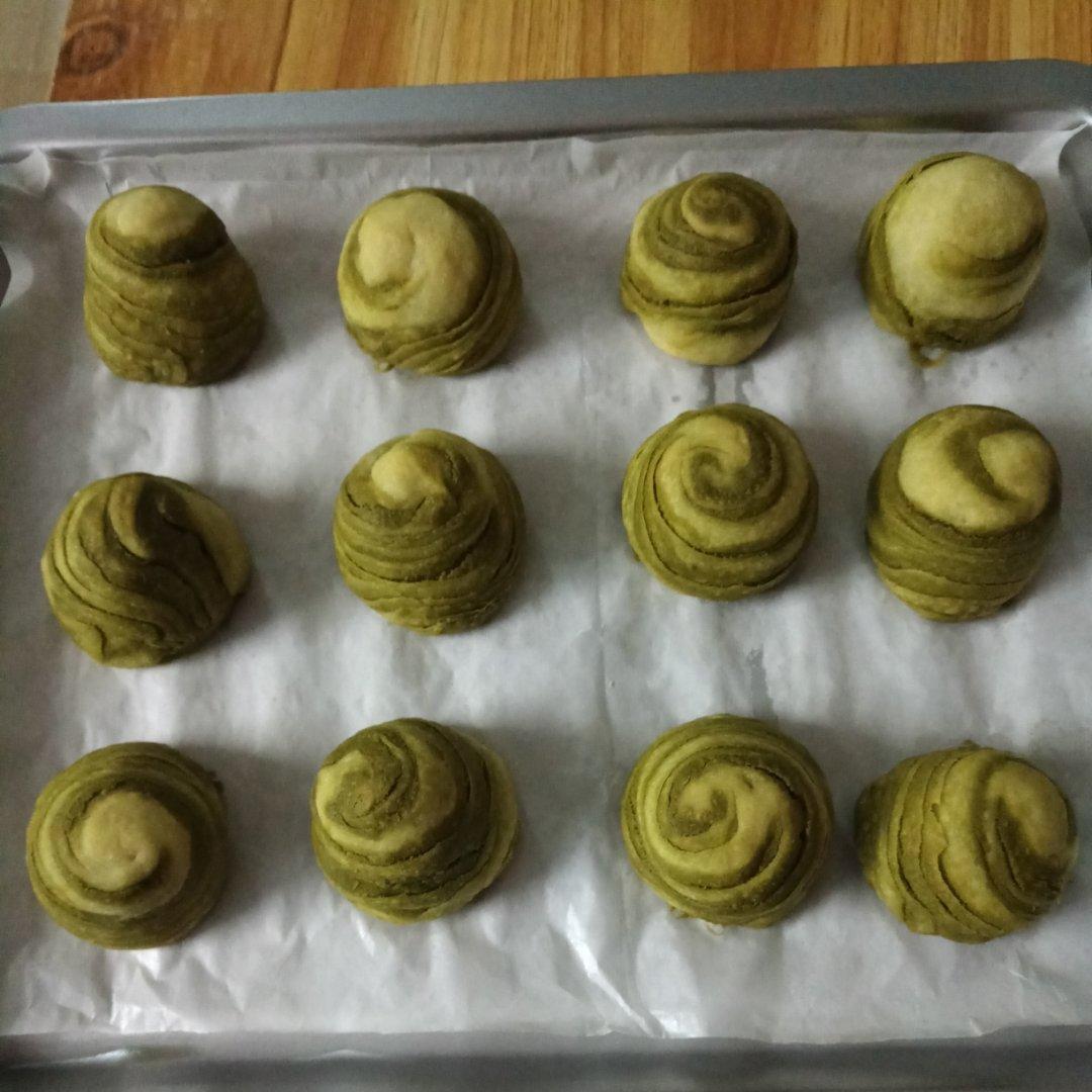 紫薯螺旋蛋黄酥