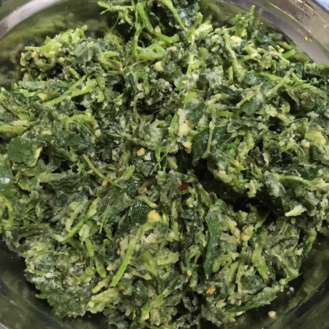 苜蓿蒸菜