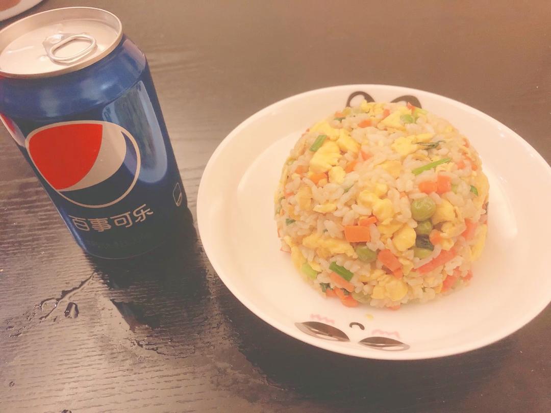 好吃到停不下来的酱油蛋炒饭