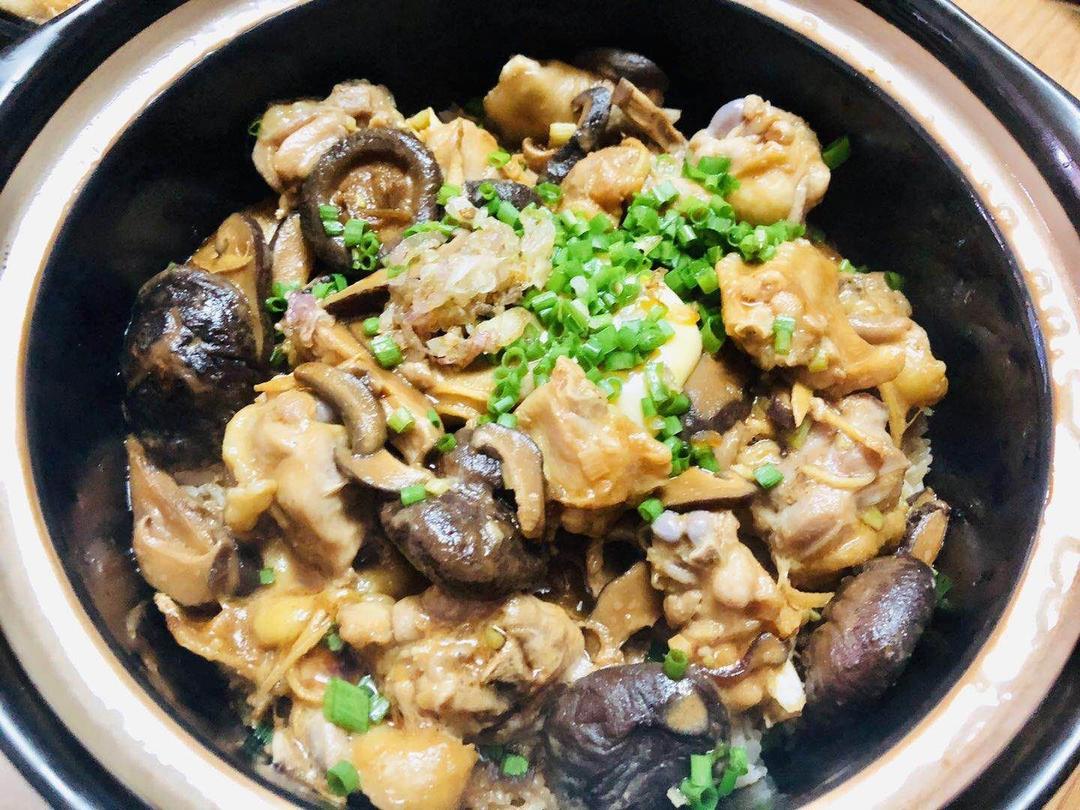 【冬菇滑鸡煲仔饭,控制锅巴的生成,煲仔饭酱油的配