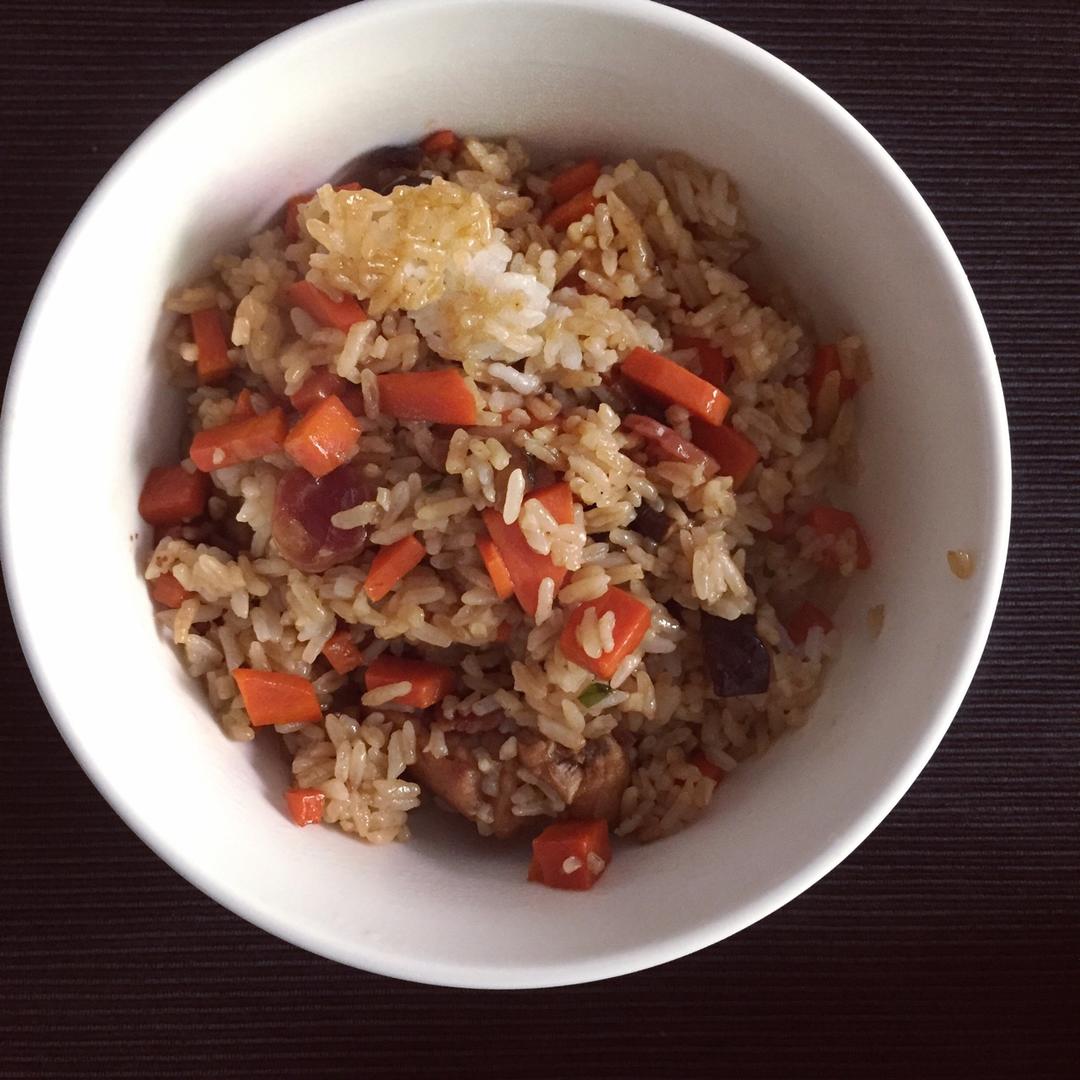 喷香排骨焖饭（爆好吃）
