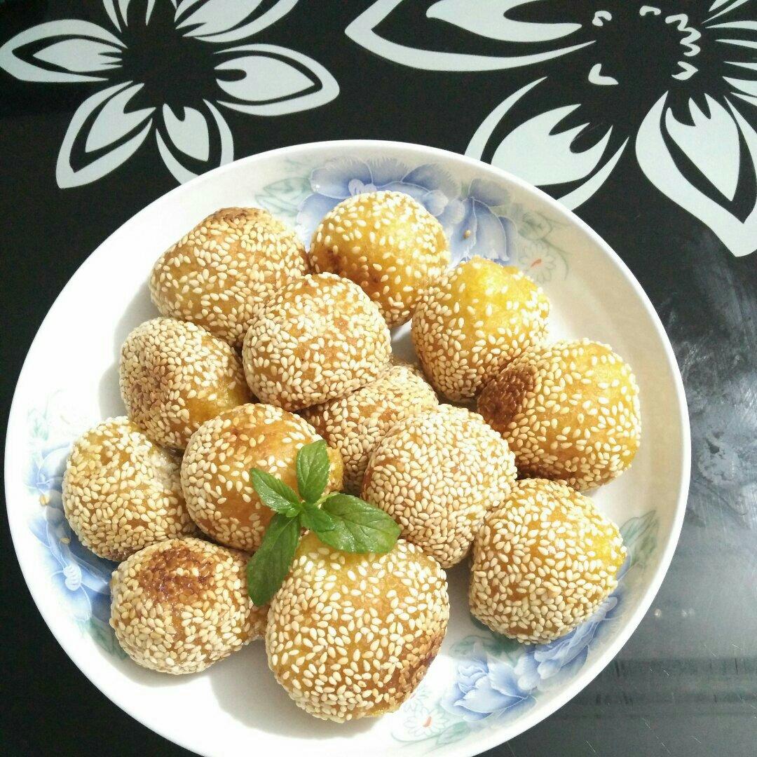 黄金球之一（南瓜芝麻球）