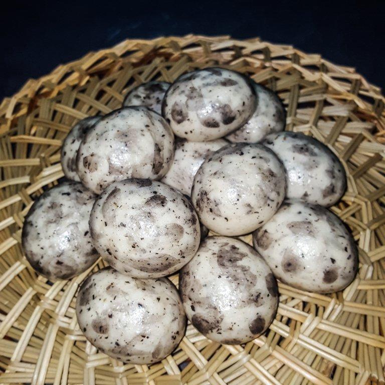 鹌鹑蛋馒头