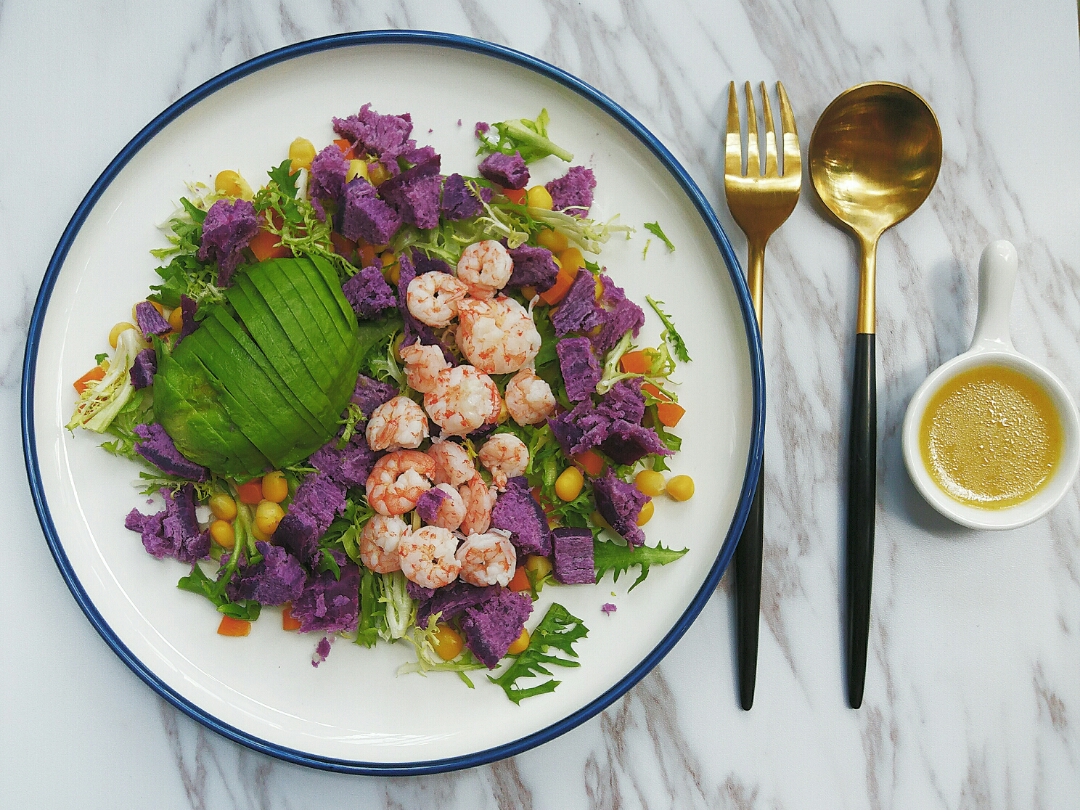 健康饮食之油醋汁紫薯虾仁牛油果沙拉的做法