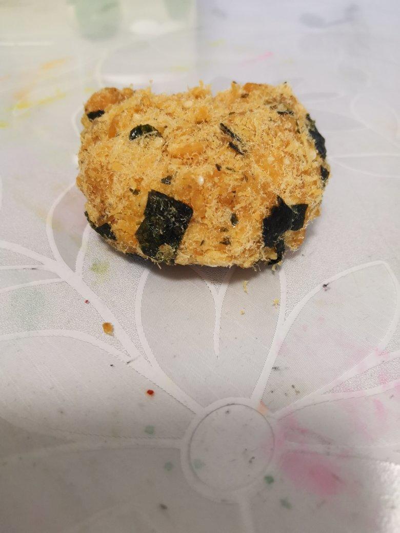 美味海苔肉松小贝