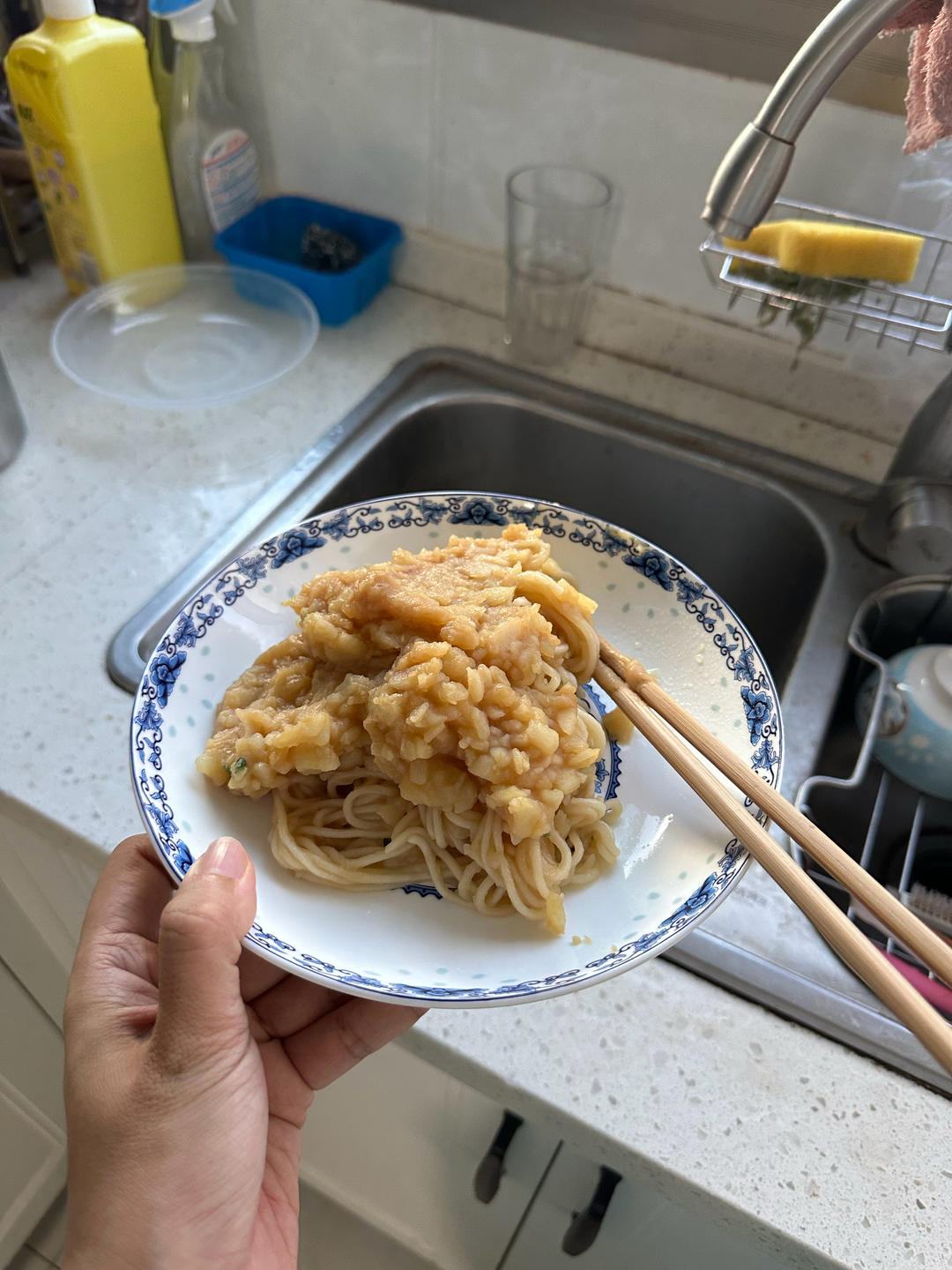 大人小孩爱吃的土豆泥拌面
