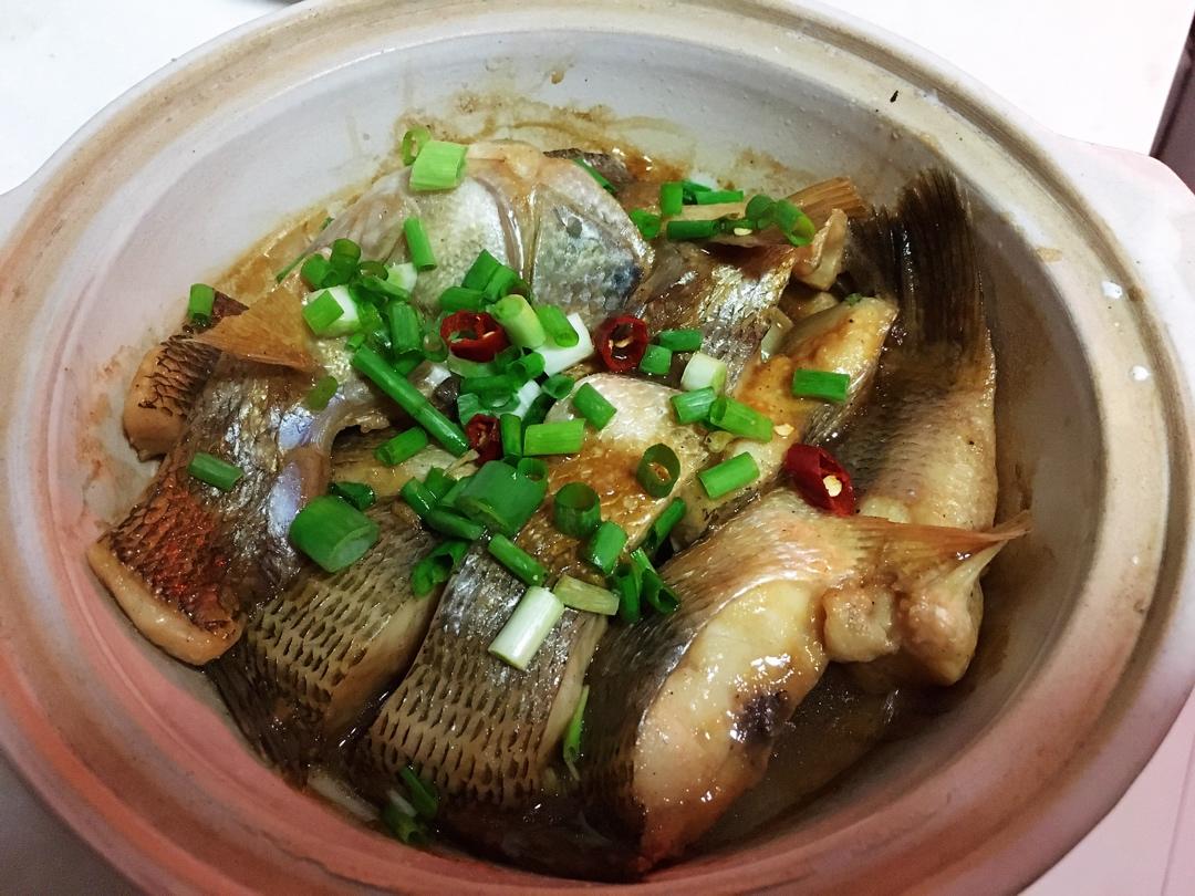 葱香焗鲈鱼
