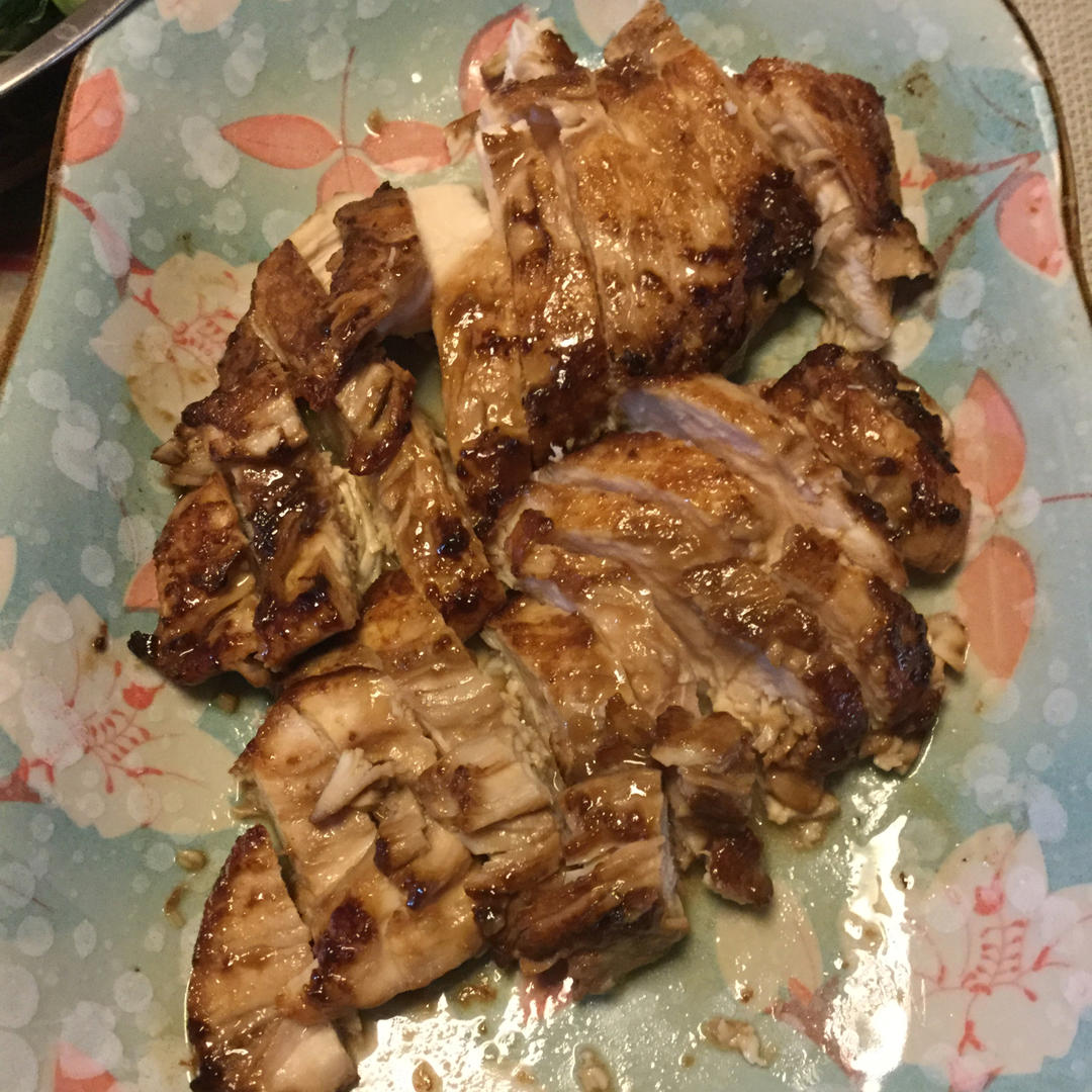 香煎嫩滑鸡胸肉