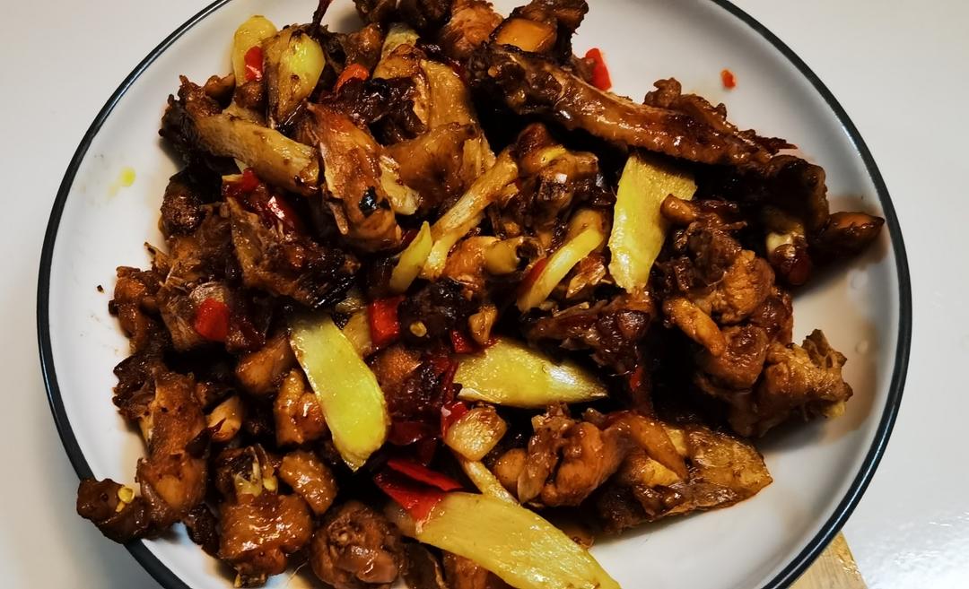 ㊙️不加一滴水‼️仔姜炒鸡‼️鸡肉鲜嫩一秒上头