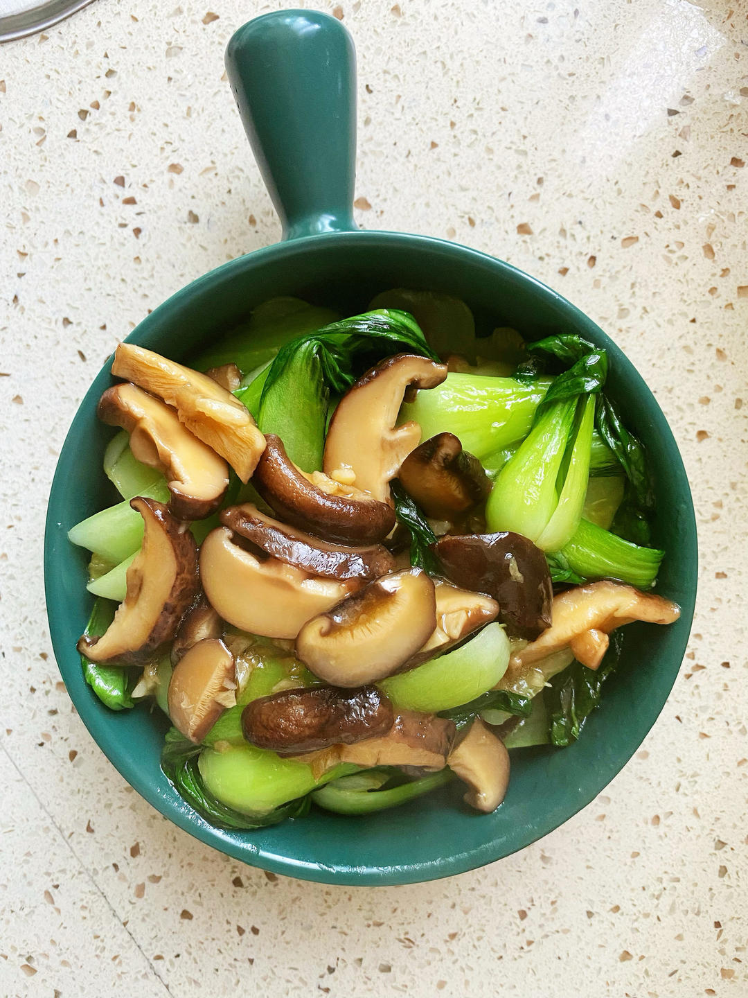 香菇油菜（简单快手）