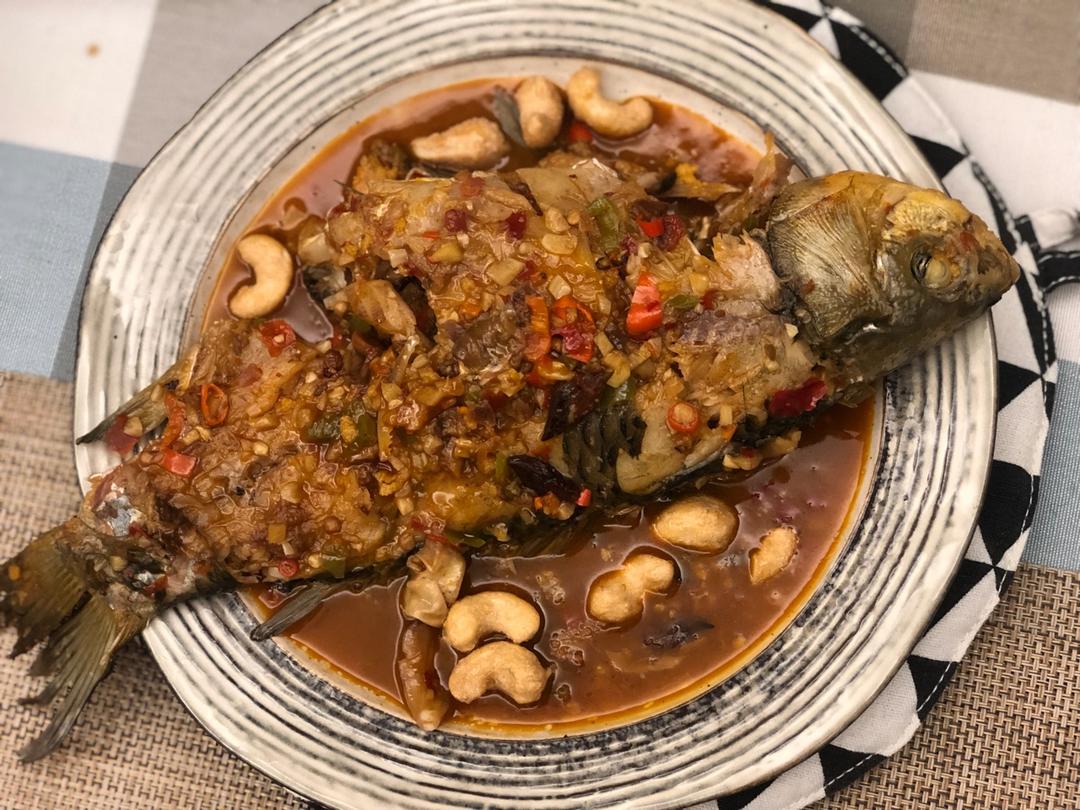 红烧鲫鱼