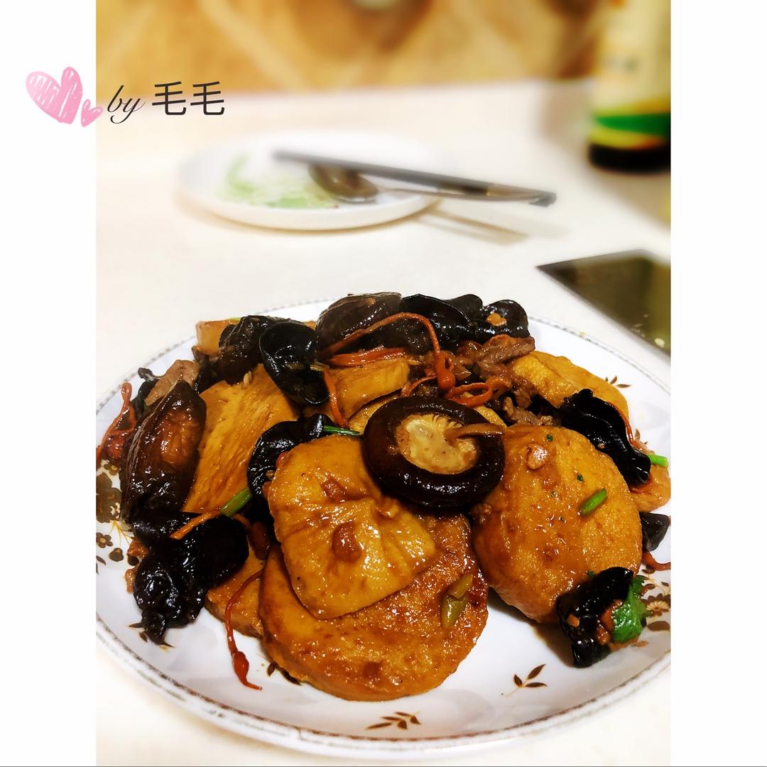 冷热可食的年菜---红烧素鸡甚于食肉!（素鸡鲜嫩多汁有诀窍）