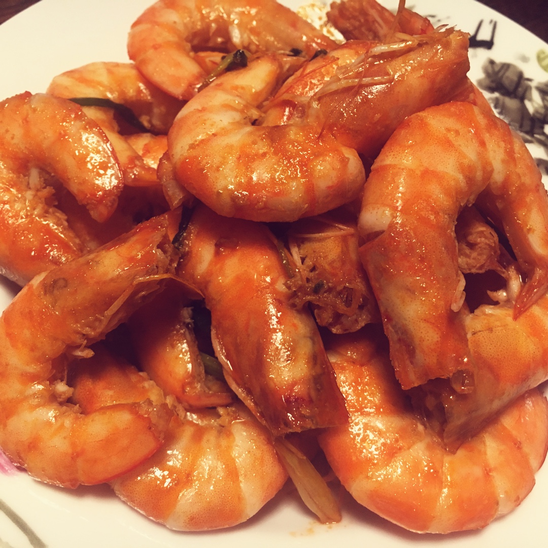 冬瓜胖酱做的油爆基围虾
