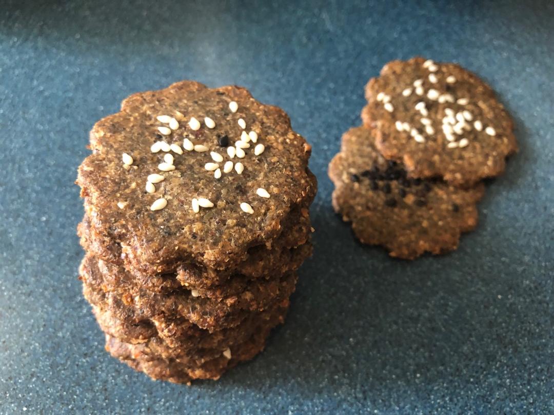 【健康零食】全麦芝麻饼干