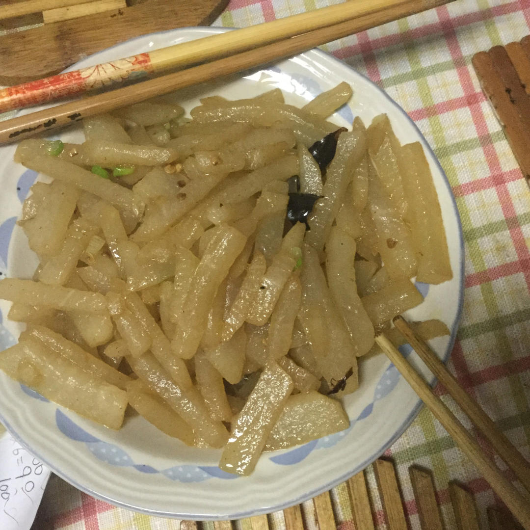 素焖白萝卜条