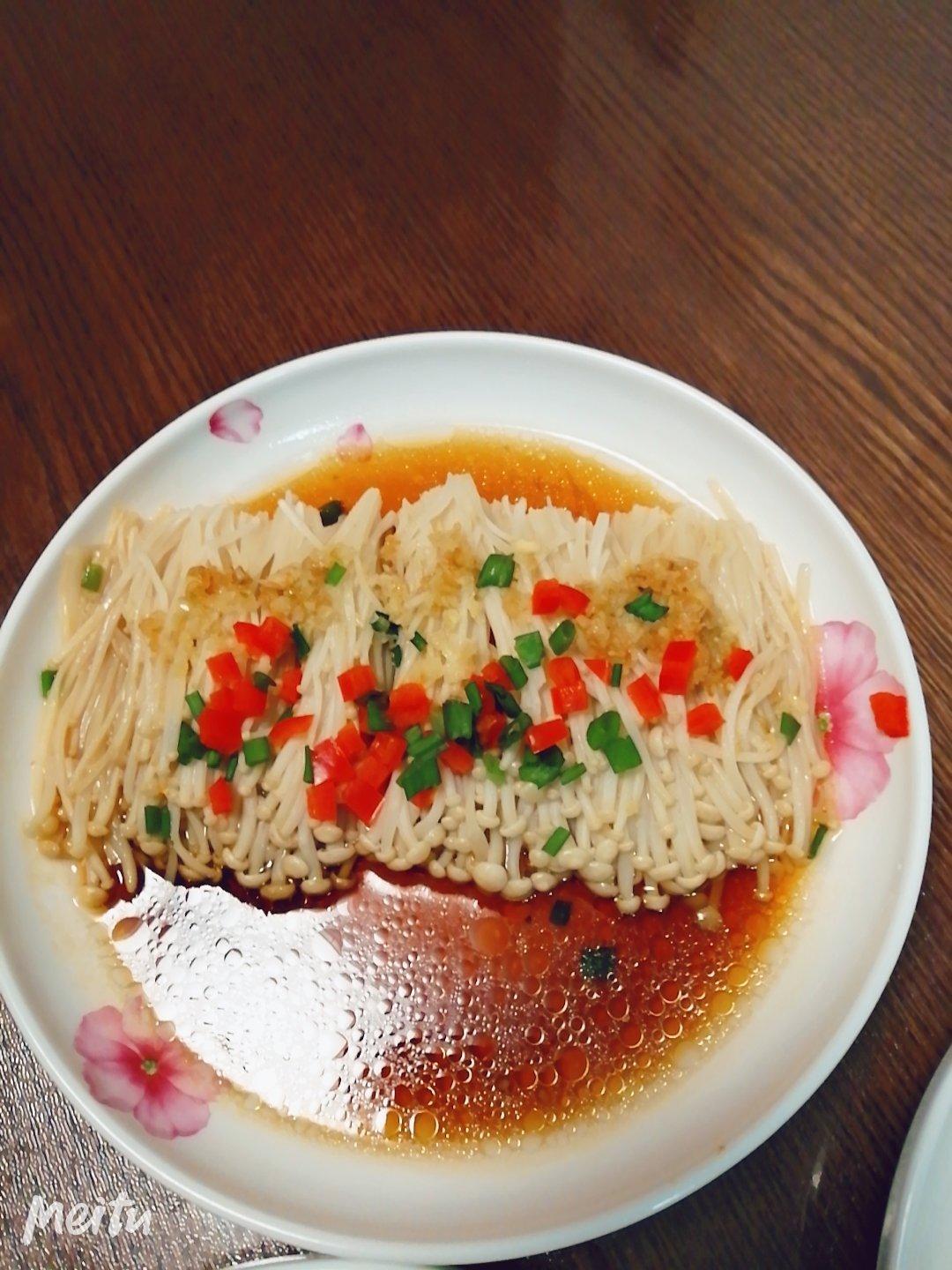 蒜蓉蒸金针菇