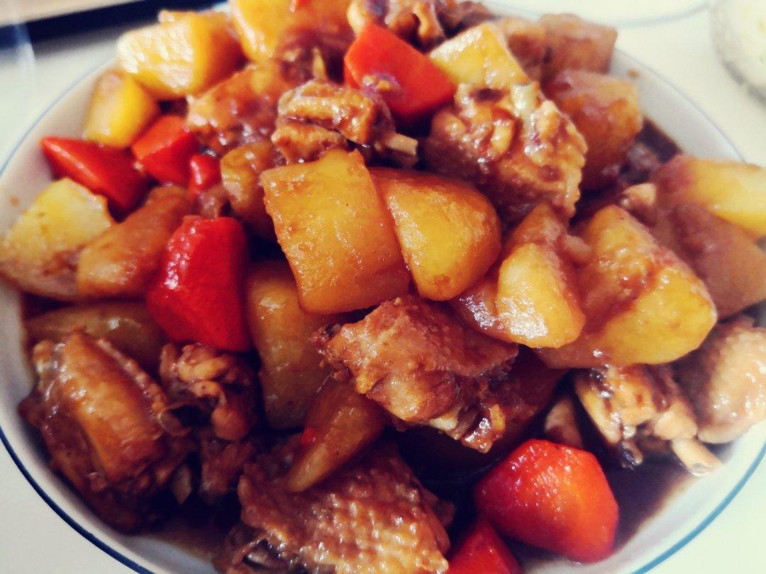 秘诀是可乐的红烧土豆鸡翅