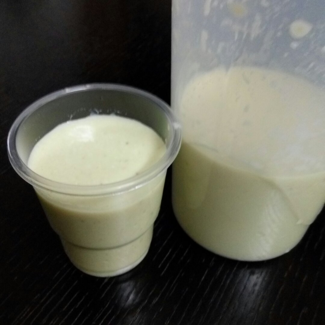 牛油果香蕉奶昔