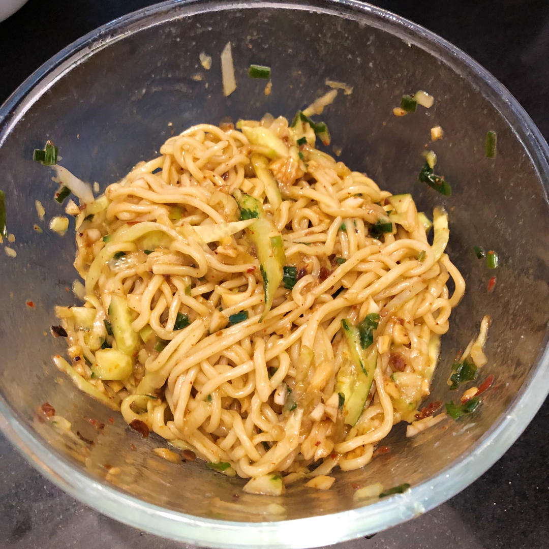 姥姥的爽口凉面！（干拌挂面）