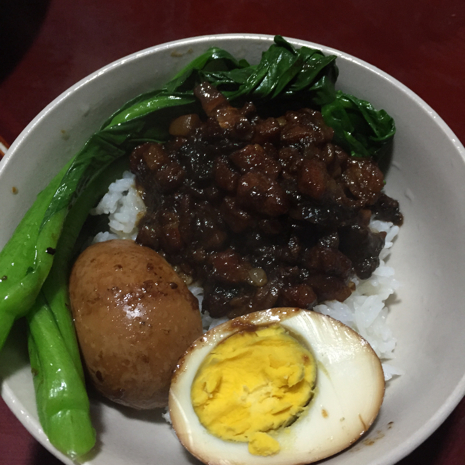 洋葱酥卤肉饭