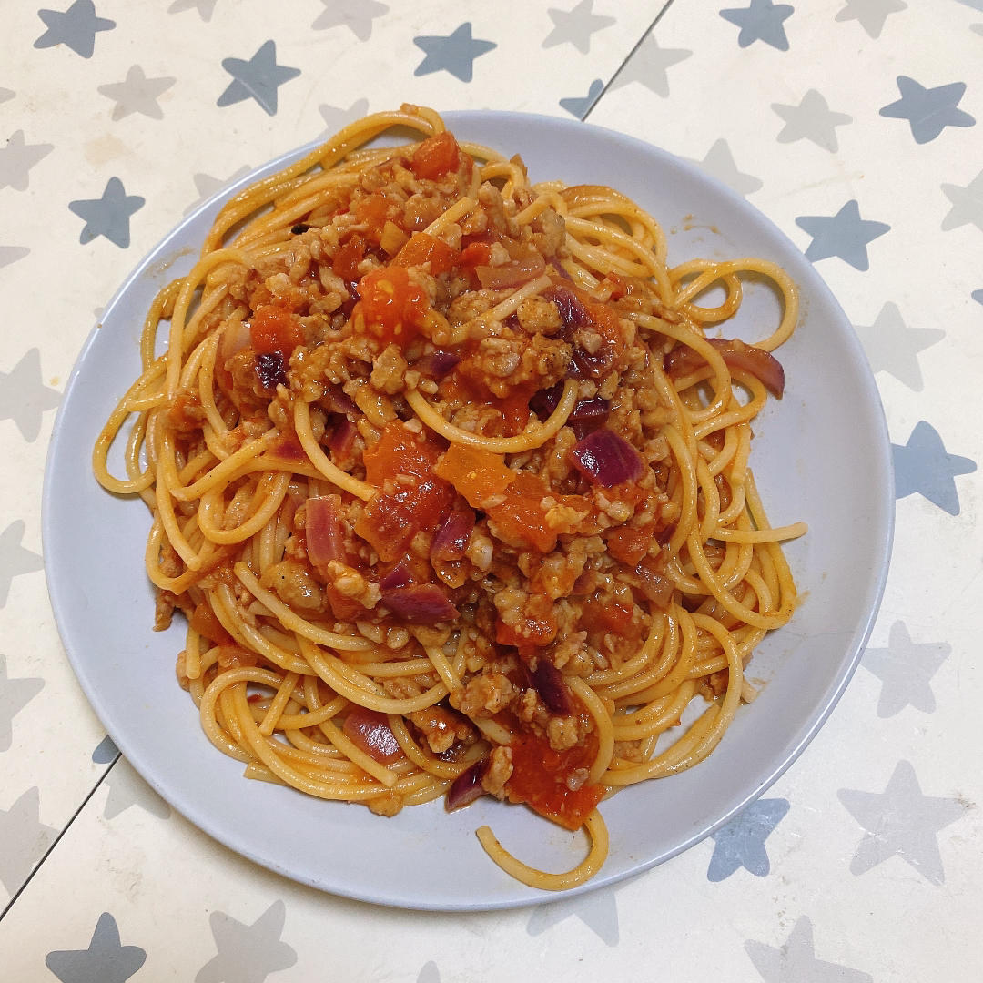 番茄肉酱意大利面