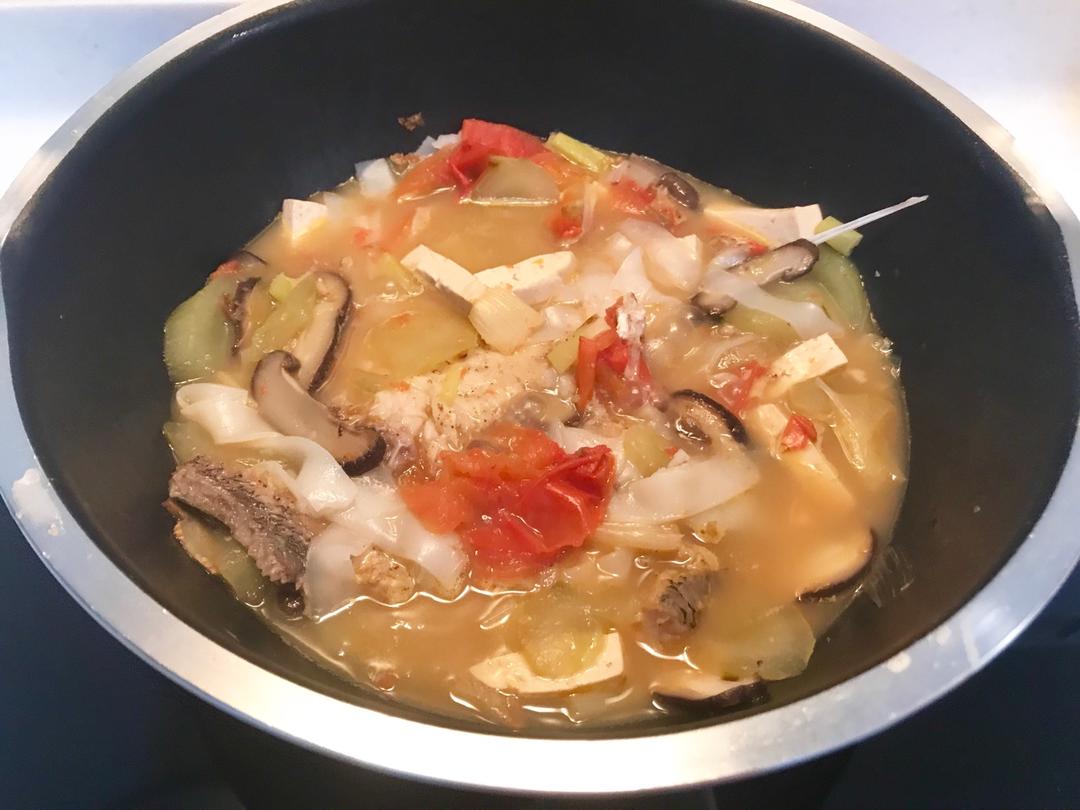 简易黄瓜鱼骨汤