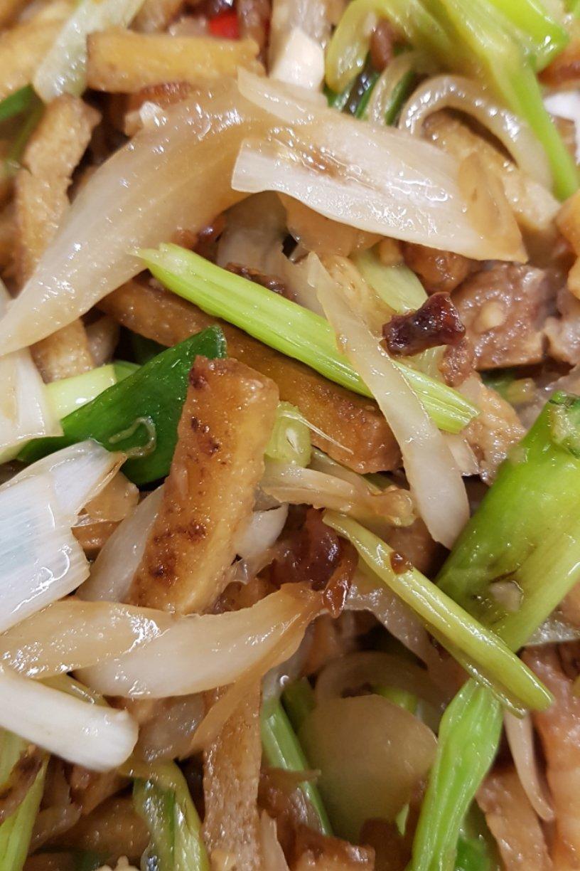 客家小炒（邱寶郎）