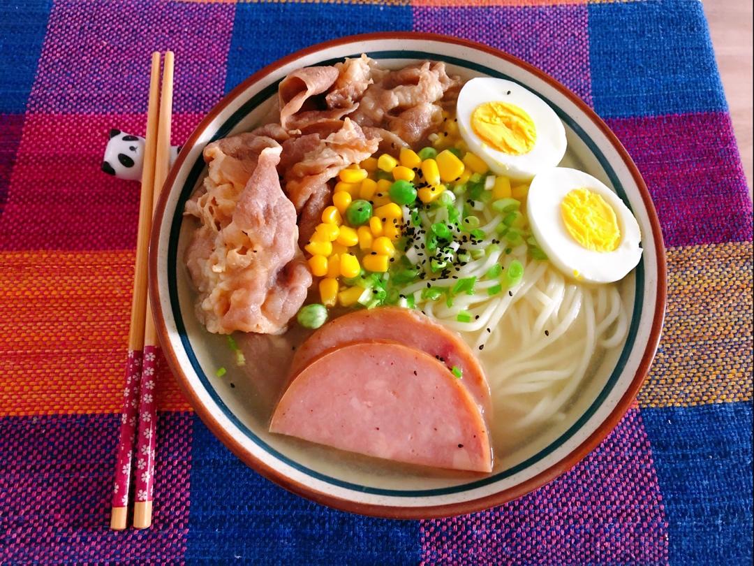 日式豚肉拉面
